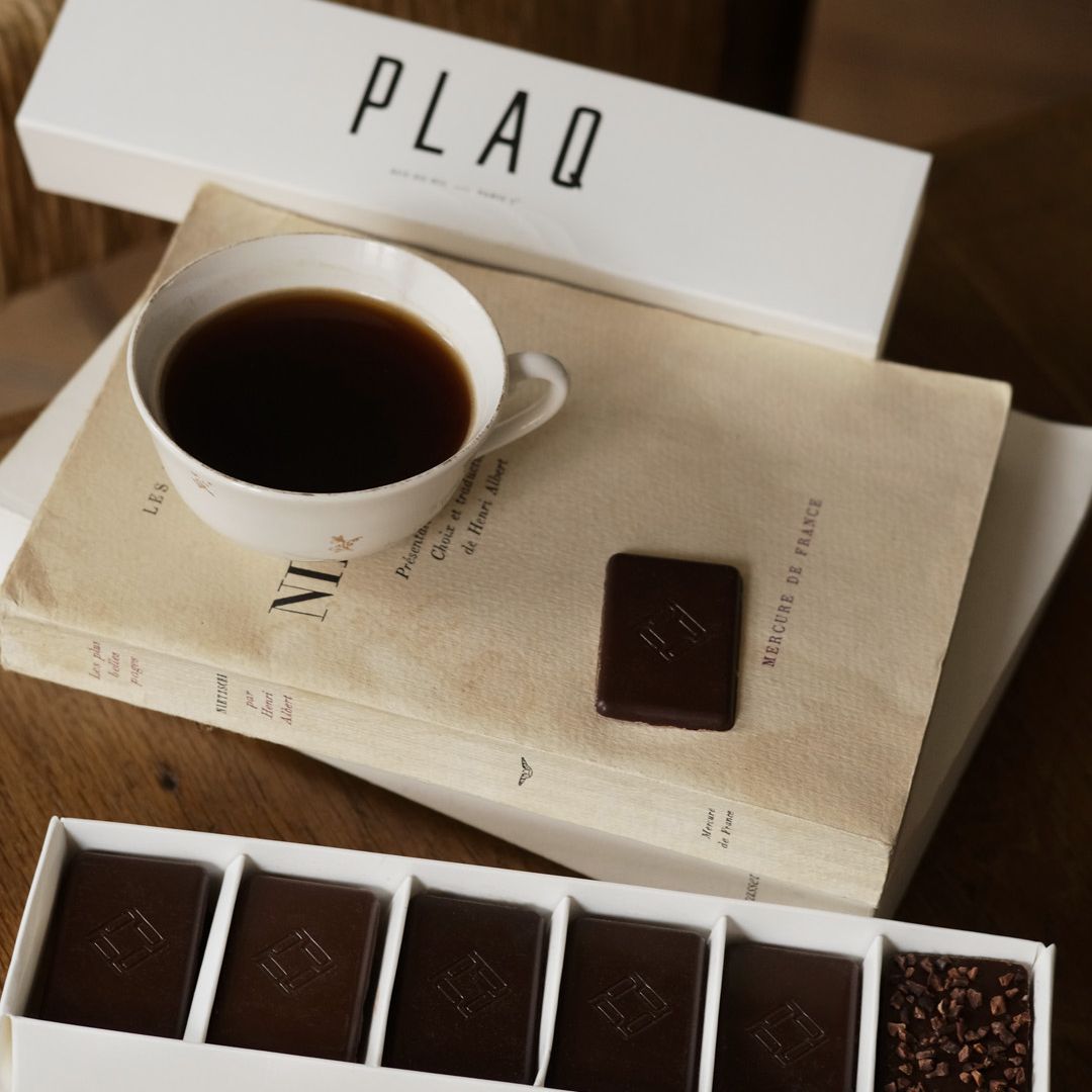 BOÎTE 45 NANO PLAQ CHOCOLAT PUR NOIR