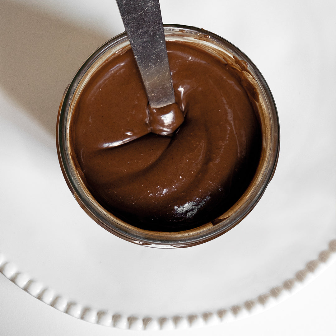 76% DARK CHOCOLATE AND BRONTE PISTACHIO SPREAD