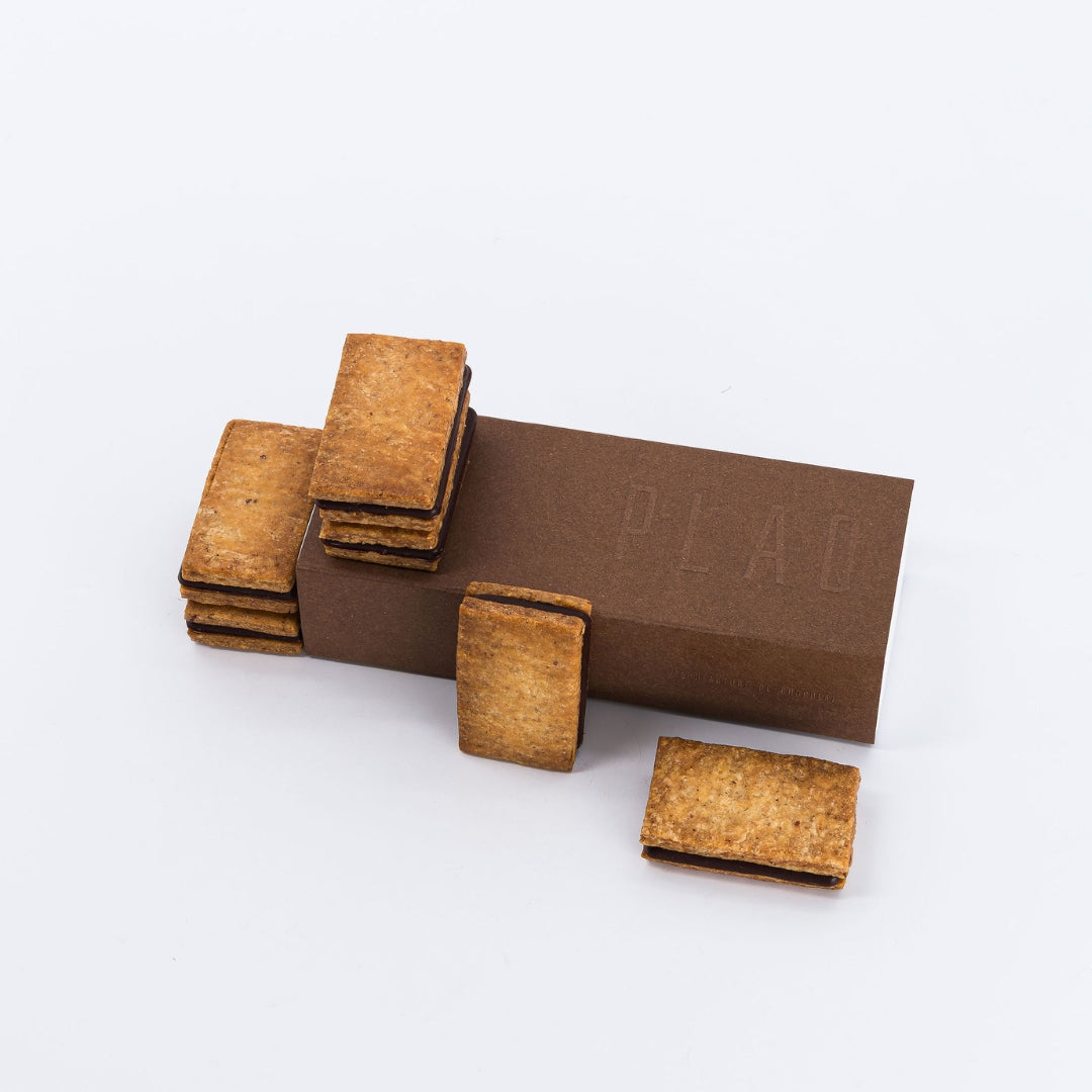THE SANDO SHORTBREAD BOX