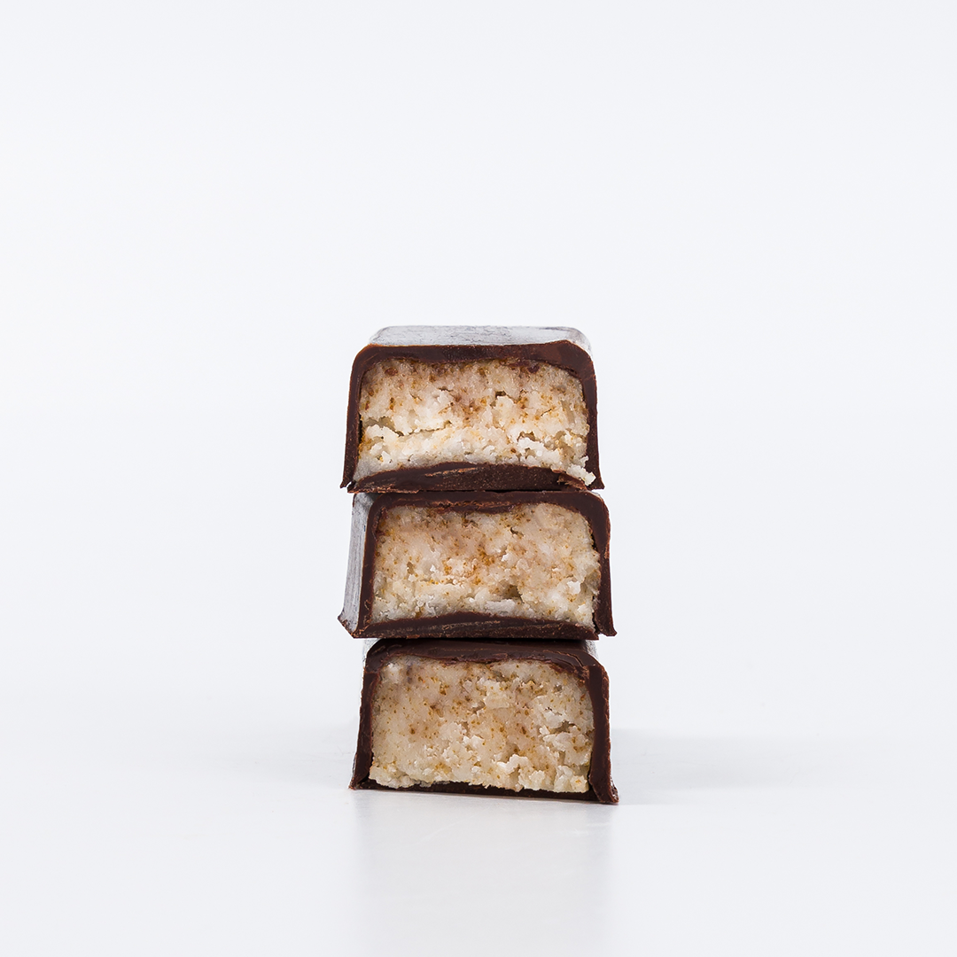 THE DARK COATED COCONUT SNACK BAR