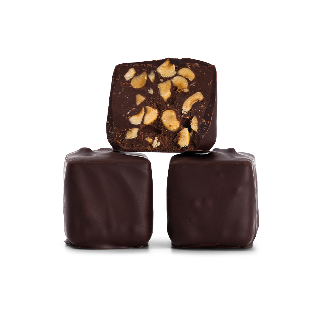 Suchard Rocher au Chocolat au Lait recouvert d'éclats de Noisettes fourré  au Praliné Les 7 rochers de 35G