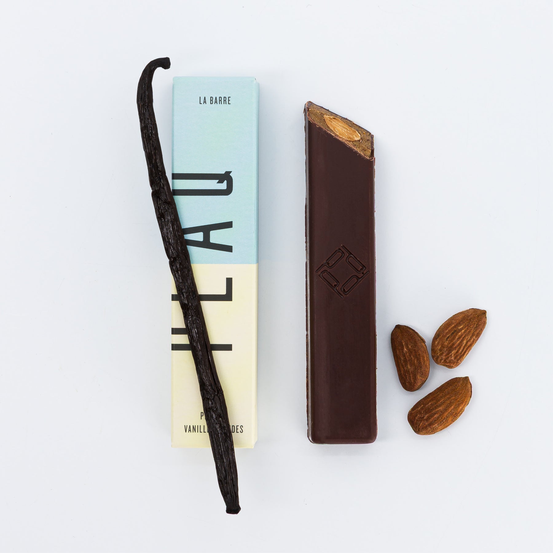 LA BARRE VANILLE PRALINÉ AMANDES ENROBÉE LAIT 3