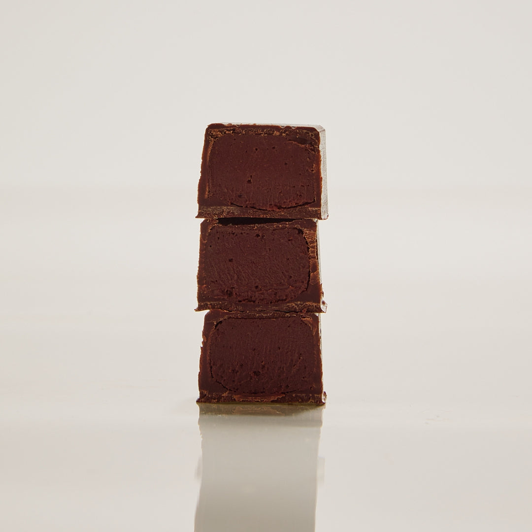 BOÎTE 16 BONBONS MIX DE 2 GANACHES CHOCOLAT NOIR