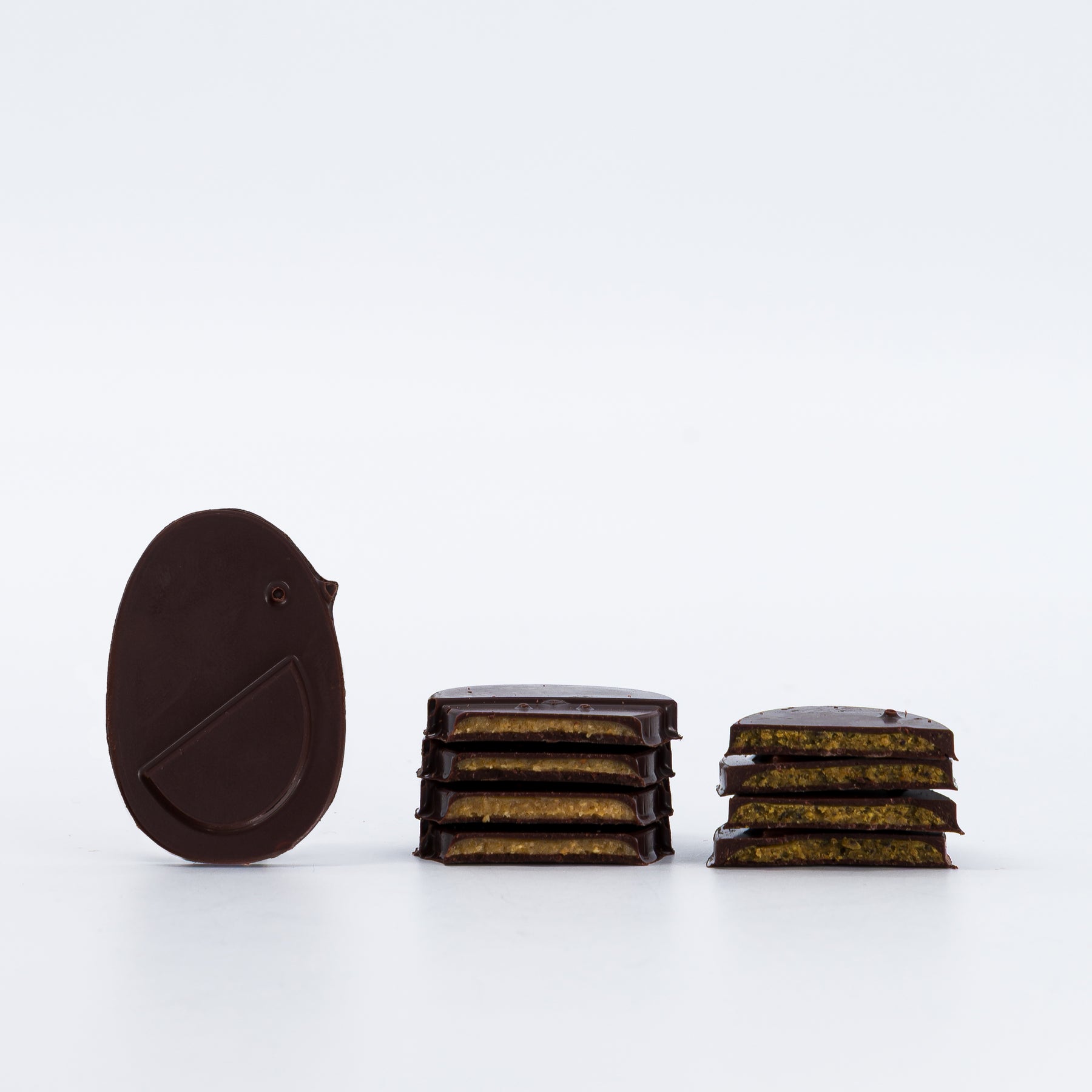 Boite nano noir noisettes pistache Pâques 2026