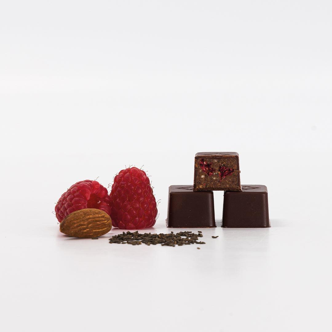 FRUITS AND TEA BONBONS