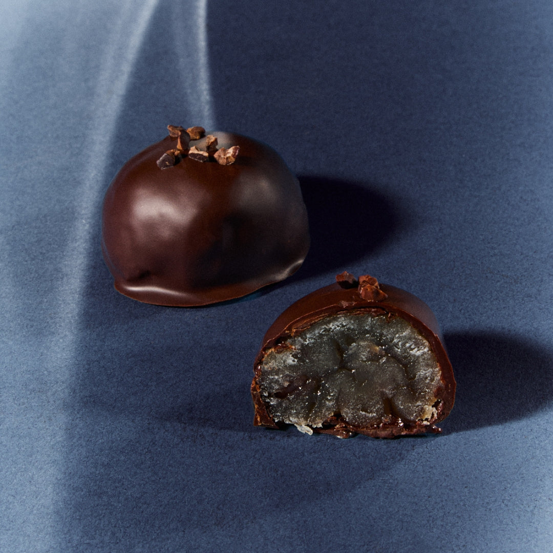 BOÎTE 6 MARRONS CONFITS ENROBÉS TRÈS NOIR