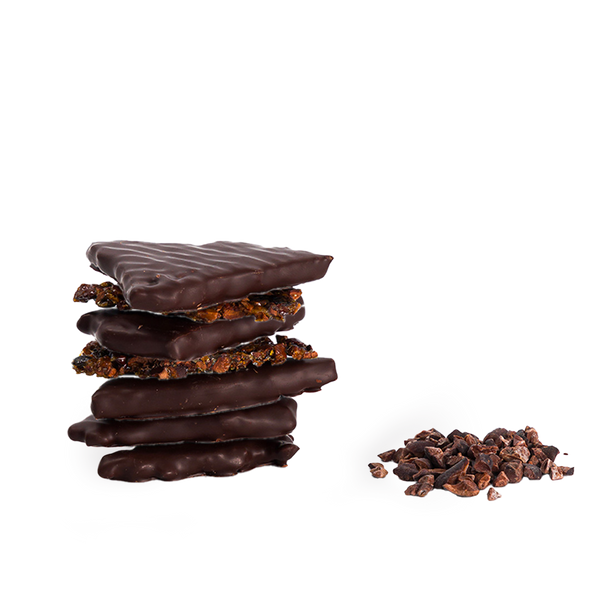 FRAGMENTS CROQUANTS NOIR GRUÉ DE CACAO CARAMÉLISÉ AUX FRAMBOISES