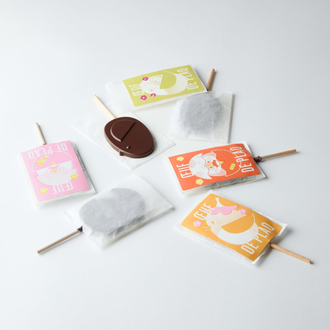 Sucette oeuf de Plaq noir Pâques 2026