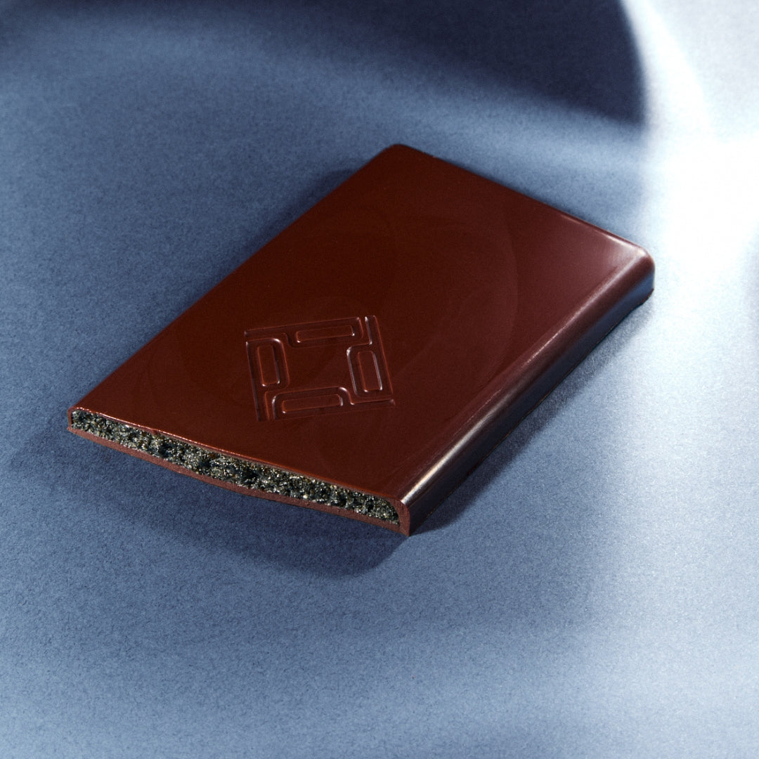 KAMILI BLACK SESAME PRALINE