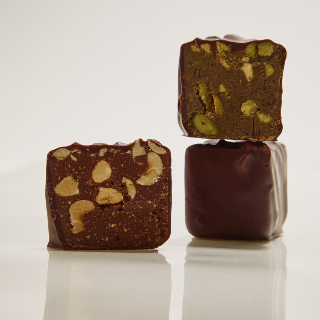 4 DARK PRALINE ROCHERS WITH HAZELNUTS AND PISTACHIOS
