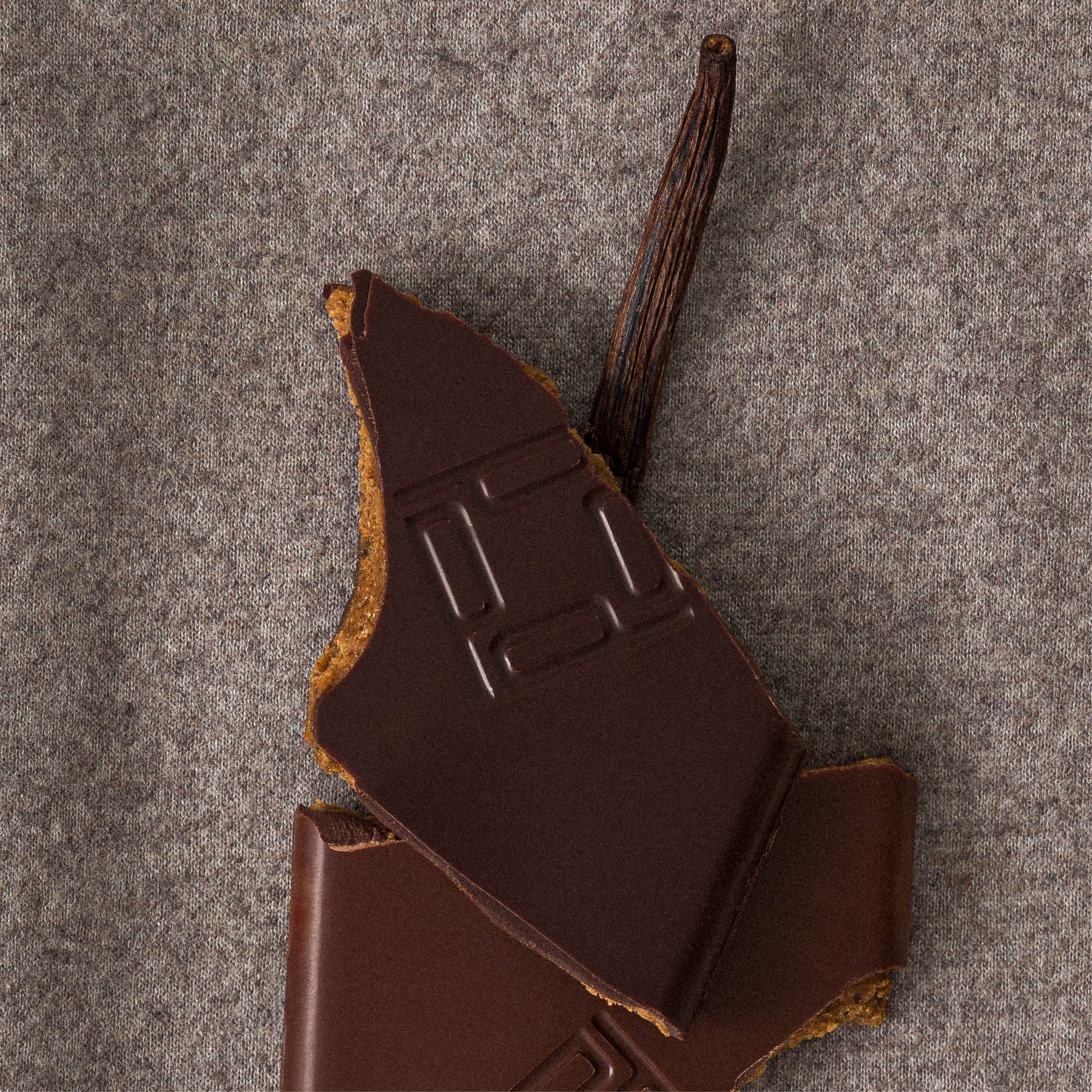 KAMILI PRALINÉ VANILLE AMANDES