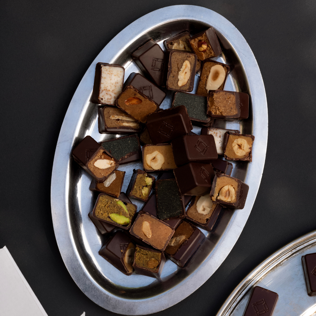 BOX OF 40 CHOCOLATES ALL STARS 